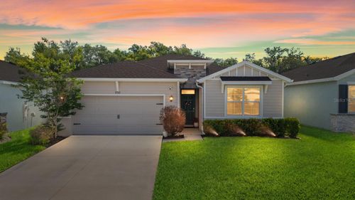 8362 Wheat Stone Dr, ZEPHYRHILLS, FL, 33540-2315 | Card Image
