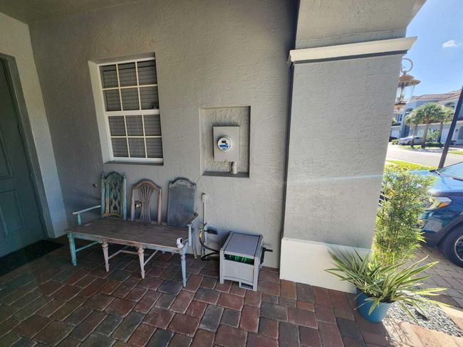 2247 Sw Cape Cod Dr, Condo with 3 bedrooms, 3 bathrooms and null parking in Port St. Lucie FL | Image 8