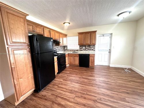 apt-12-5420 Ne 22nd Ter, Fort Lauderdale, FL, 33308-3227 | Card Image