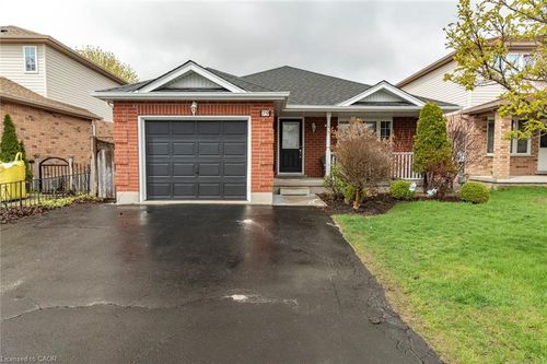 lower-79 Munroe Cres, Guelph, ON, N1G5E3 | Card Image