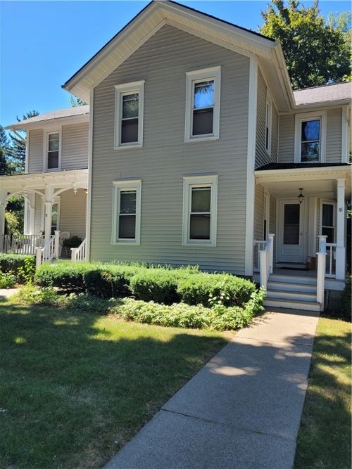 18 West St, Fairport, NY, 14450-2162 | Card Image