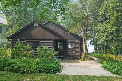 N9063 E Miramar Drive, East Troy, WI, 53120 | Card Image