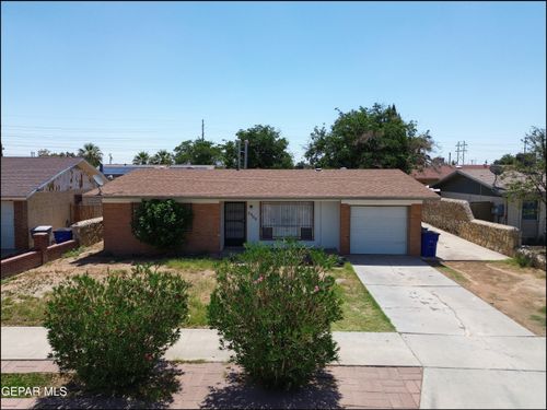 2908 Sea Breeze Dr, El Paso, TX, 79936-2110 | Card Image