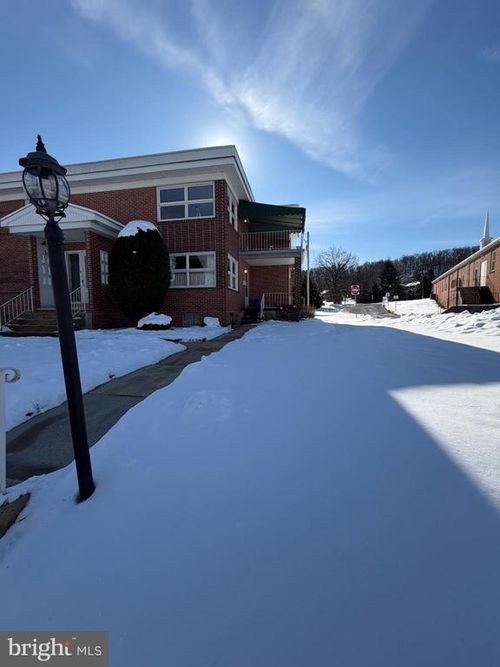 118 Gretchen Dr, Shillington, PA, 19607-2635 | Card Image