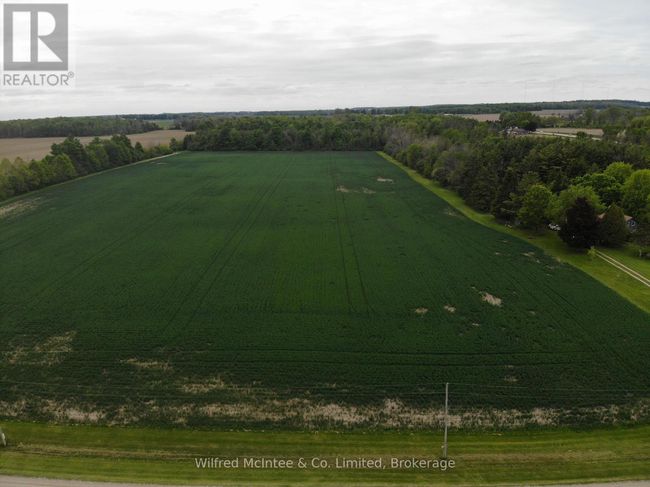 40065 School Rd, Home with 3 bedrooms, 2 bathrooms and 5 parking in Goderich ON | Image 35