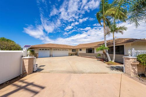 275 Hihill Way, El Cajon, CA, 92020-2934 | Card Image