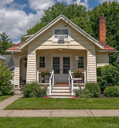 110 Harter Pl, Utica, NY, 13502-6005 | Card Image