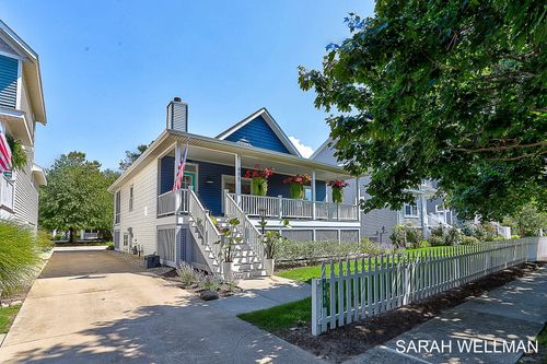 485 Summer Grove Dr, Douglas, MI, 49406-5227 | Card Image