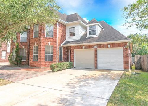 15411 Seminole Canyon Dr, Sugar Land, TX, 77498-7333 | Card Image