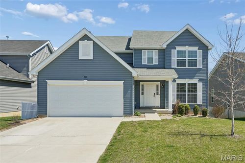 424 Rock Ridge Rd, Wentzville, MO, 63385-3627 | Card Image