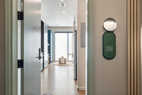 208-500 Merritt Ave, Nashville, TN, 37203 | Card Image