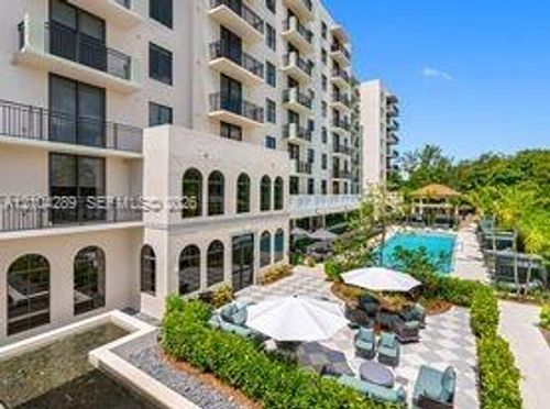 2e-200 Ne 12th Ave, Hallandale Beach, FL, 33009-4558 | Card Image