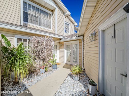 452 Prestwick Ct, Melbourne, FL, 32940-1876 | Card Image