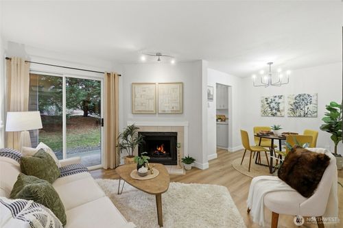 unit-310a-5300 Harbour Pointe Blvd, Mukilteo, WA, 98275-5127 | Card Image