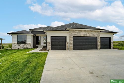 5717 N 195th St, Elkhorn, NE, 68022-5384 | Card Image