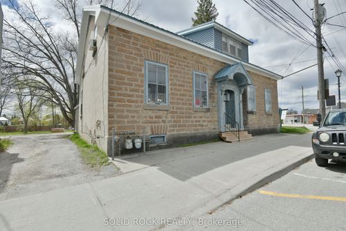 28 Wilson St W, Perth, ON, K7H2M9 | Card Image