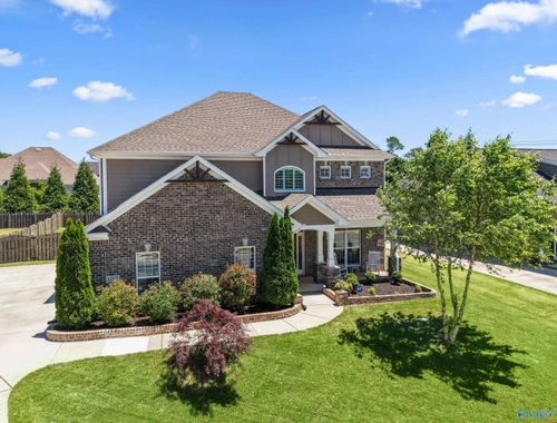 102 Kelde Ln, Madison, AL, 35756-4211 | Card Image