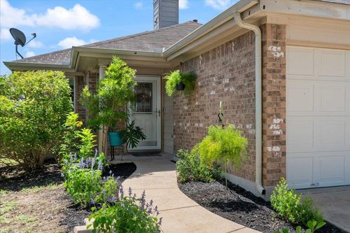2321 Kale Dr, Austin, TX, 78725-1766 | Card Image