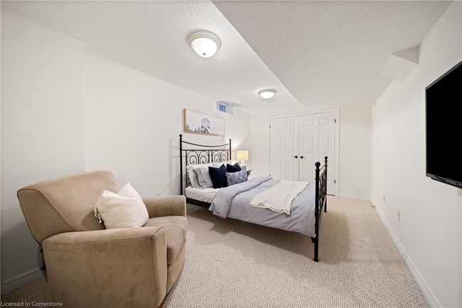 558 Phoebe Cres, House other with 5 bedrooms, 4 bathrooms and 4 parking in Burlington ON | Image 44