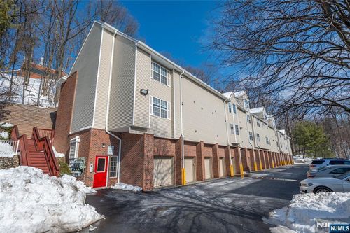 4101 Schindler Ln, Wayne, NJ, 07470-1909 | Card Image