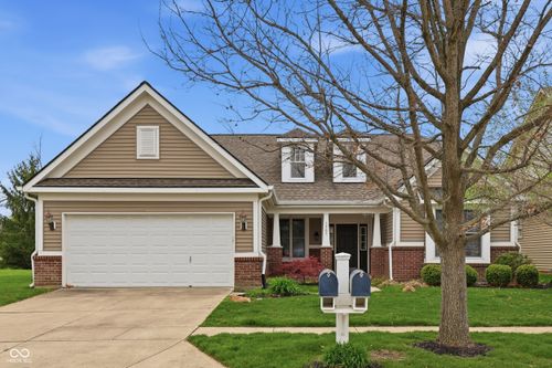 1307 Trescott Dr, Westfield, IN, 46074-2202 | Card Image