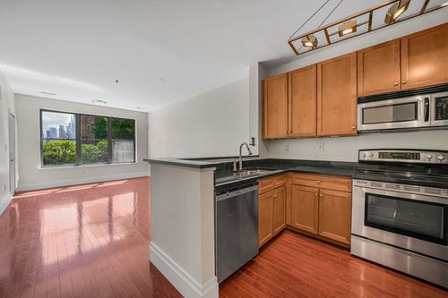 123-24 Ave At Port Imperial, West New York, NJ, 07093-8403 | Card Image