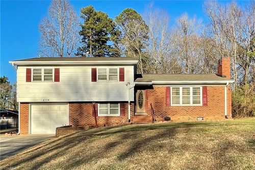 2704 Stokes Ferry Rd, Salisbury, NC, 28146-2212 | Card Image