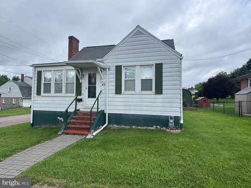 43 Green St, FROSTBURG, MD, 21532-1927 | Card Image