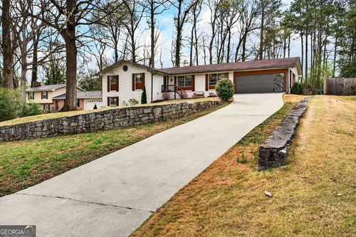 3297 N Embry Cir, Atlanta, GA, 30341-4207 | Card Image