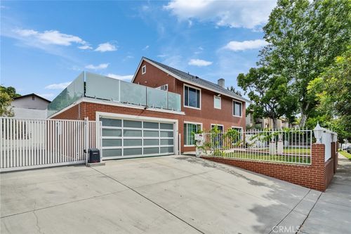 24017 Sunset Crossing Rd, Diamond Bar, CA, 91765-1452 | Card Image