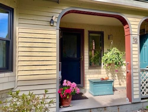 12-112 Longfellow Dr, Bethlehem, NH, 03574-4507 | Card Image