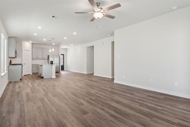 1462 Waggoner Ranch Trl, House other with 3 bedrooms, 2 bathrooms and 2 parking in Conroe TX | Image 8