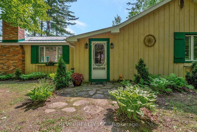 20 Benson Blvd, House other with 3 bedrooms, 2 bathrooms and 10 parking in Coboconk ON | Image 7