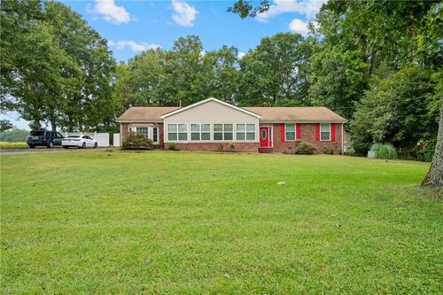 10100 Southampton Rd, Disputanta, VA, 23842-6467 | Card Image