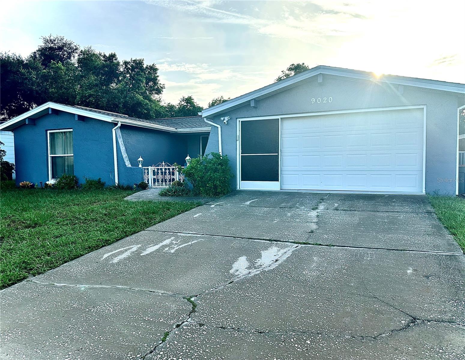 Mark Twain Ln, Port Richey, FL 34668