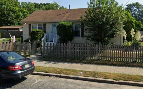 100 Tremont Ave, Pleasantville, NJ, 08232-3628 | Card Image