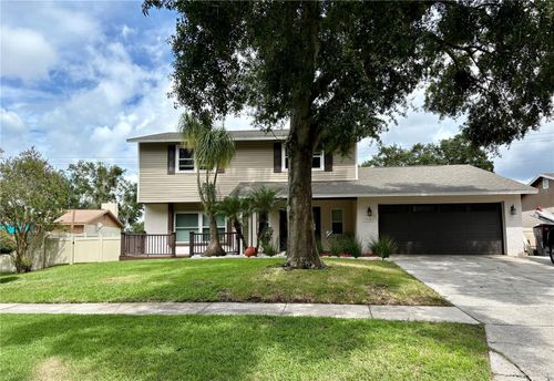 3904 Sweetleaf Dr, Brandon, FL, 33511-7994 | Card Image