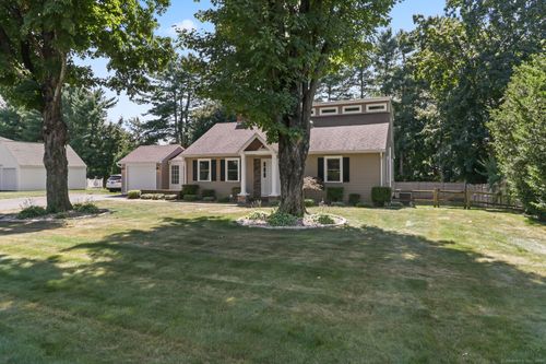 199 Firetown Rd, Simsbury, CT, 06070-1943 | Card Image