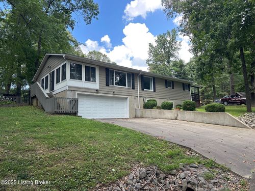 115 Woods Rd, Elizabethtown, KY, 42701-8224 | Card Image
