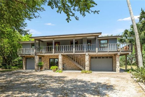 17472 Arroyo Bank Dr, Harlingen, TX, 78552-1807 | Card Image