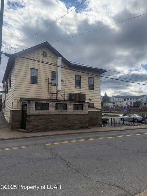 612 Main St, Edwardsville, PA, 18704-2551 | Card Image