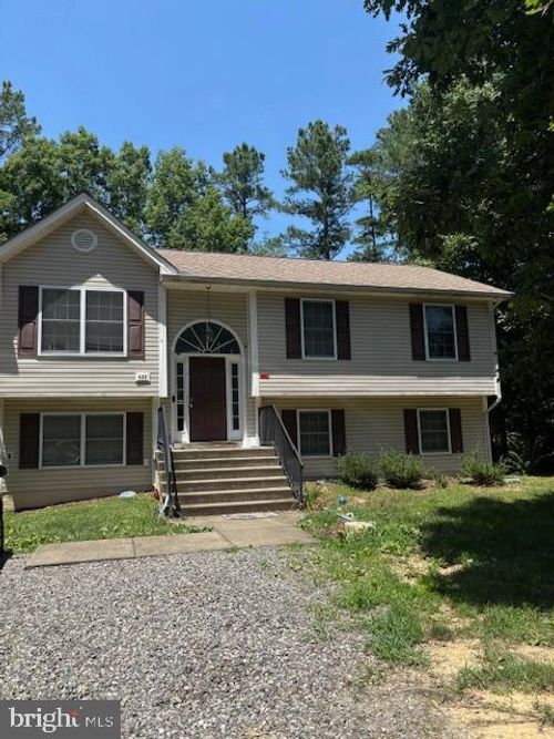 439 Cornwall Dr, Ruther Glen, VA, 22546-1129 | Card Image