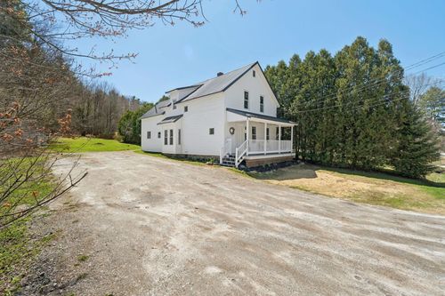 207 Maple St, Newport, NH, 03773-1985 | Card Image