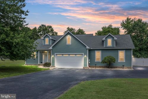 1107 Caldwell Corner Rd, TOWNSEND, DE, 19734-9254 | Card Image