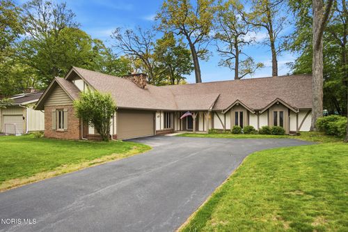 6023 Barkwood Lane, Sylvania, OH, 43560 | Card Image