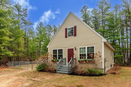 439 Silver Pine Ln, Tamworth, NH, 03886-4520 | Card Image