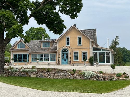 348299 15 Sideroad, Mono, ON, L9W6S7 | Card Image