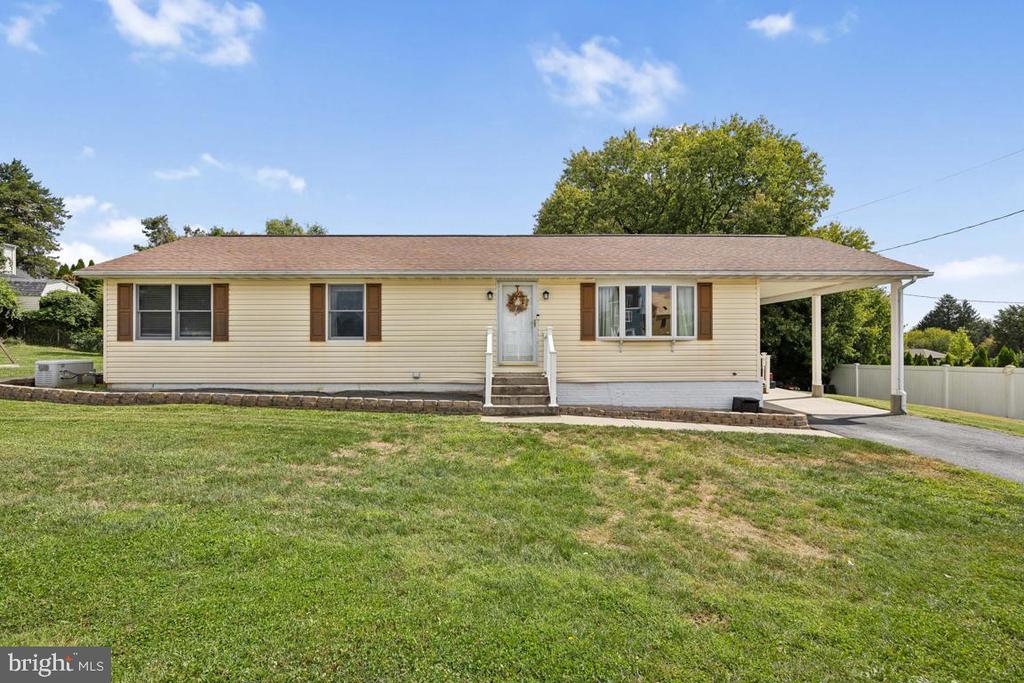 Mount Wilson Ln, Pikesville, MD 21208