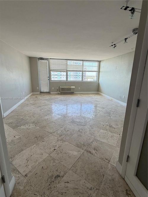 1110-5313 Collins Ave, Miami Beach, FL, 33140-3273 | Card Image