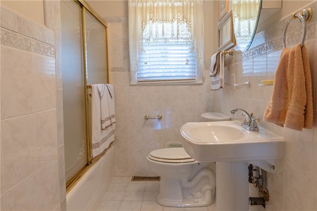 111 Central Ave, House other with 3 bedrooms, 2 bathrooms and null parking in Honea Path SC | Image 23